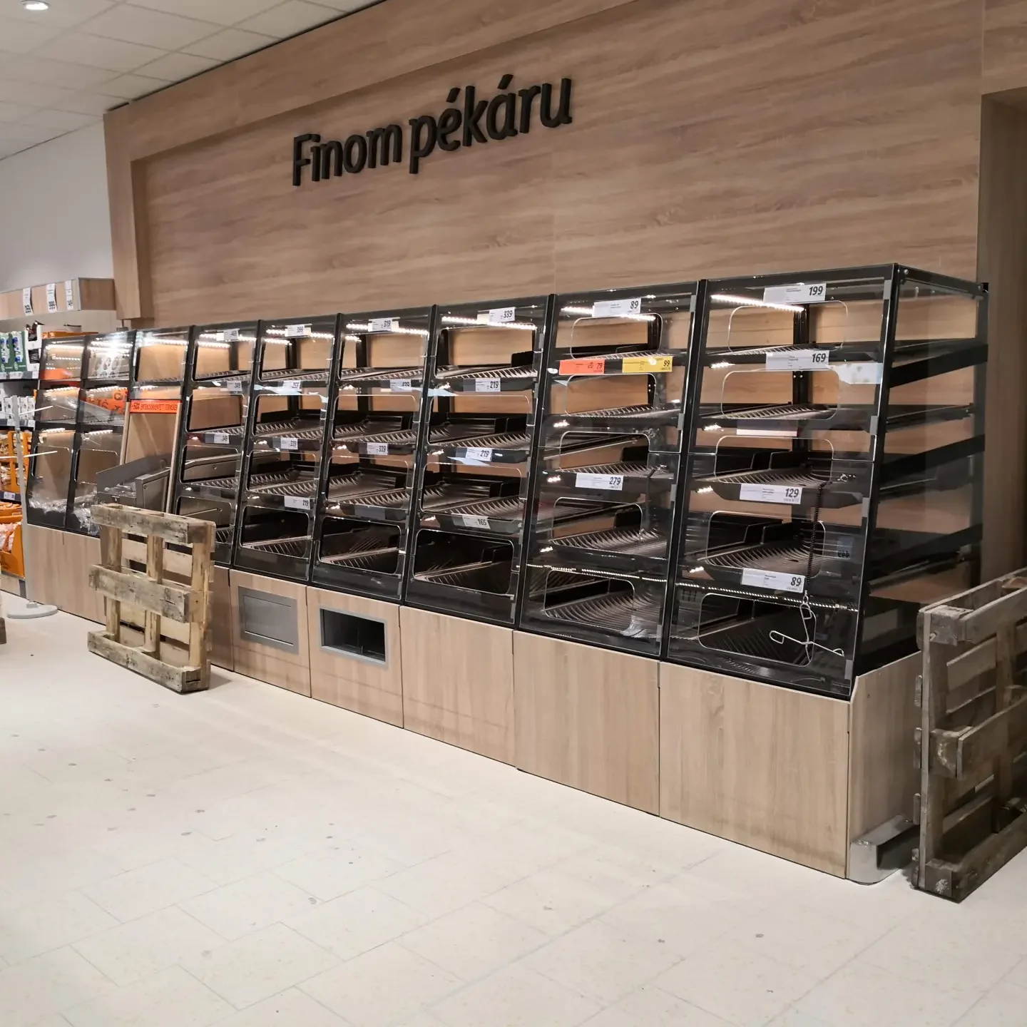 Villanyszerelési referenciamunka – Pro-Com Trade Bt.